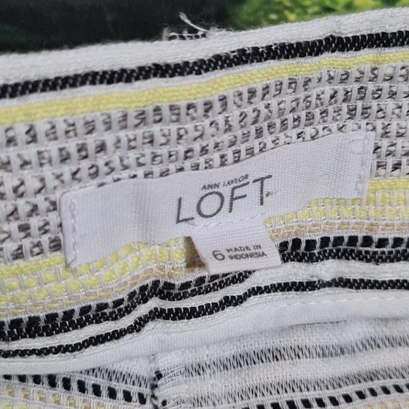 Loft Striped Yellow White Black Shorts Size 6 - Picture 3 of 6